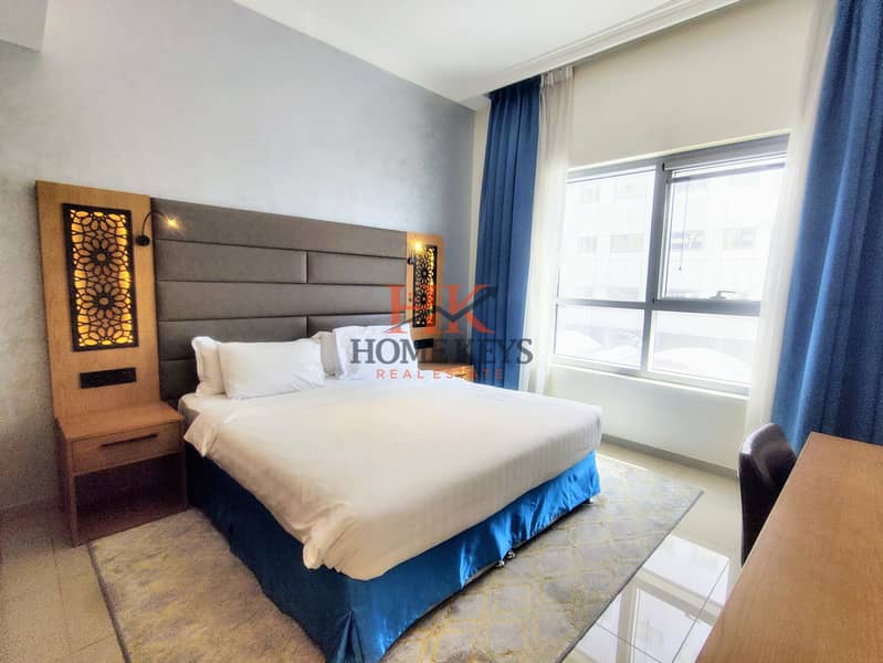 Hotel-Style Living || Fully Furnished 1 BHK || Free Chillers Wifi Cleaning Gas || Nearest Metro - Image 10