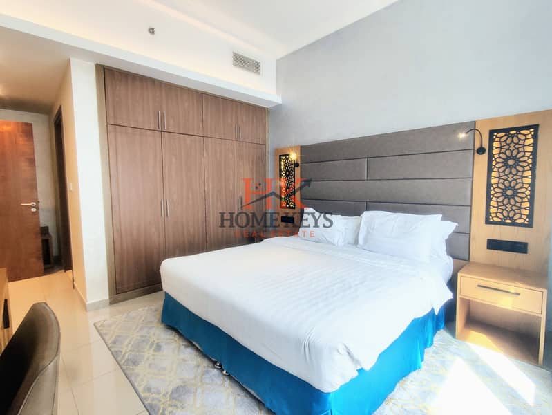 Hotel-Style Living || Fully Furnished 1 BHK || Free Chillers Wifi Cleaning Gas || Nearest Metro - Image 11