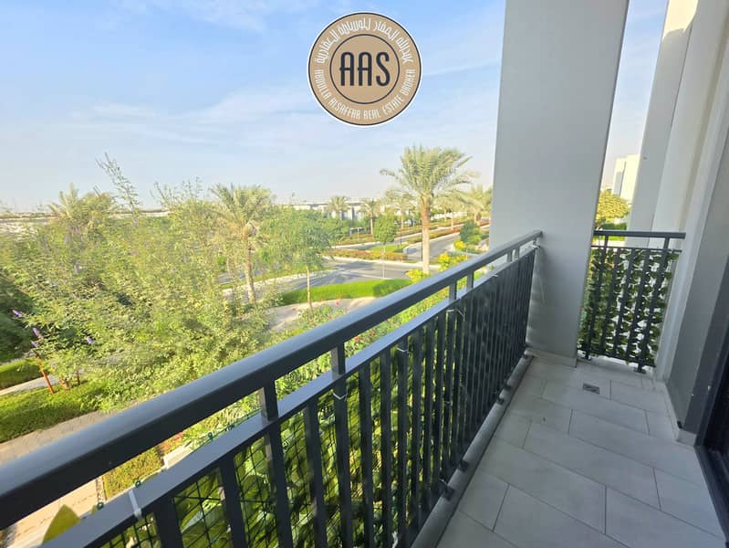 END CORNER SINGLE ROW 4BR+MAID VILLA JUST 215K - Image 7