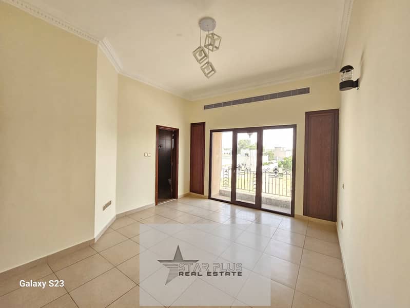 PRIVATE ENTRANCE 4 BEDROOM VILL WITH MAID ROOM ALL ROOM MASTER ALSO PRIVATE SWIMMING POOL
