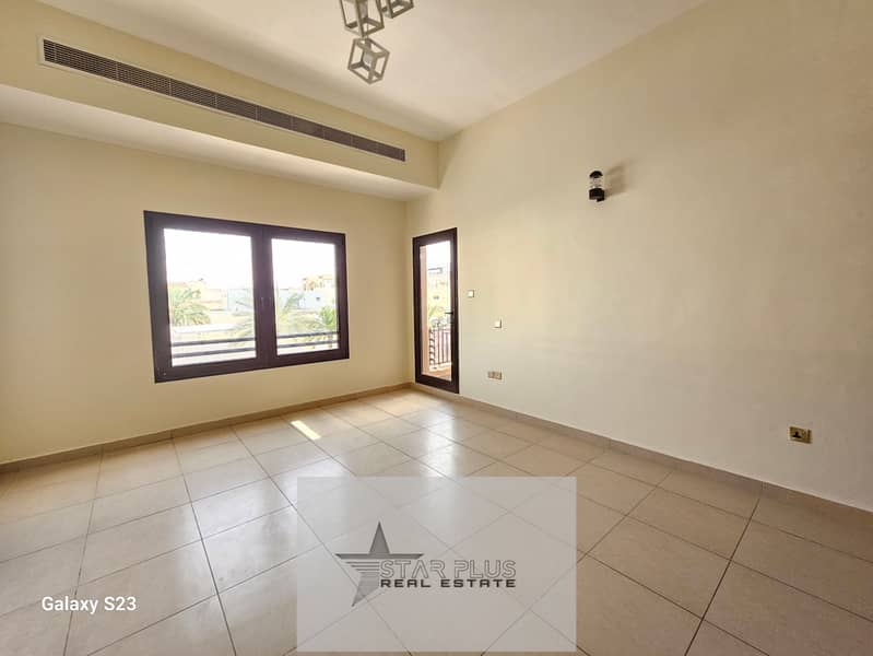PRIVATE ENTRANCE 4 BEDROOM VILL WITH MAID ROOM ALL ROOM MASTER ALSO PRIVATE SWIMMING POOL - Image 12