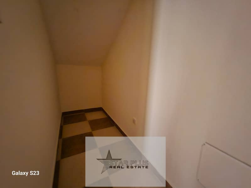 PRIVATE ENTRANCE 4 BEDROOM VILL WITH MAID ROOM ALL ROOM MASTER ALSO PRIVATE SWIMMING POOL - Image 13