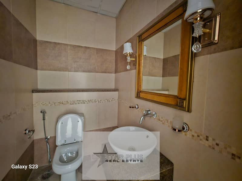 PRIVATE ENTRANCE 4 BEDROOM VILL WITH MAID ROOM ALL ROOM MASTER ALSO PRIVATE SWIMMING POOL - Image 20