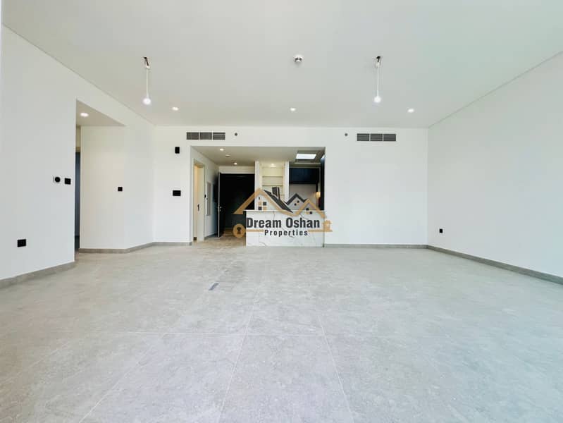 Luxury 2BR+Maid / Private jacuzzi/ Ready to Move in