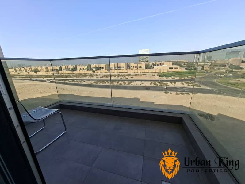 Like Brand new building studio available Arjan