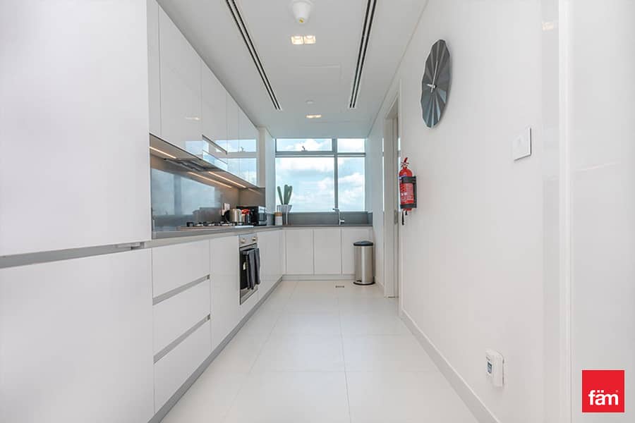 Corner Unit with City View | Multiple Options - Image 9