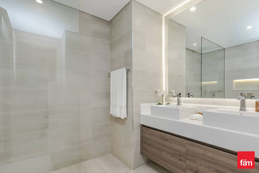 Corner Unit with City View | Multiple Options - Image 14