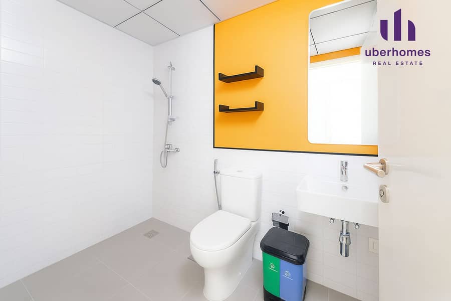 High Floor | Spacious Balcony | Prime Location - Image 7