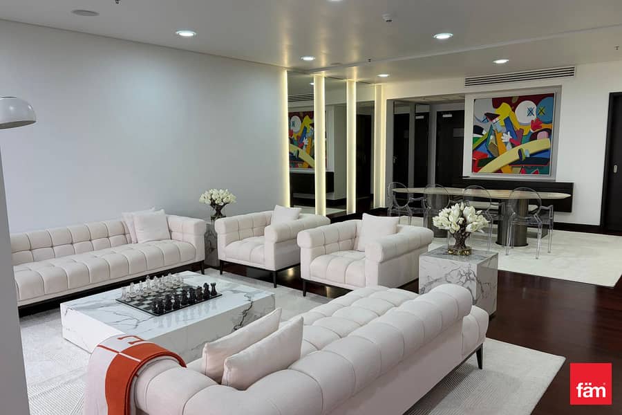 Huge 1bed / Ready To Move In / Renovated