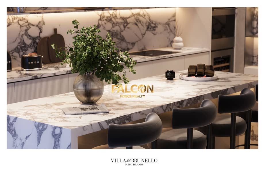 Itallian Design | Beachfront Living |Prime Location - Image 22