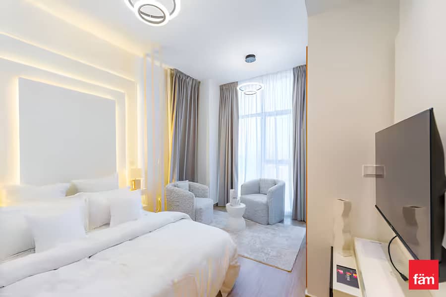 Renovated | Vacant | Fully Furnished | Corner Unit