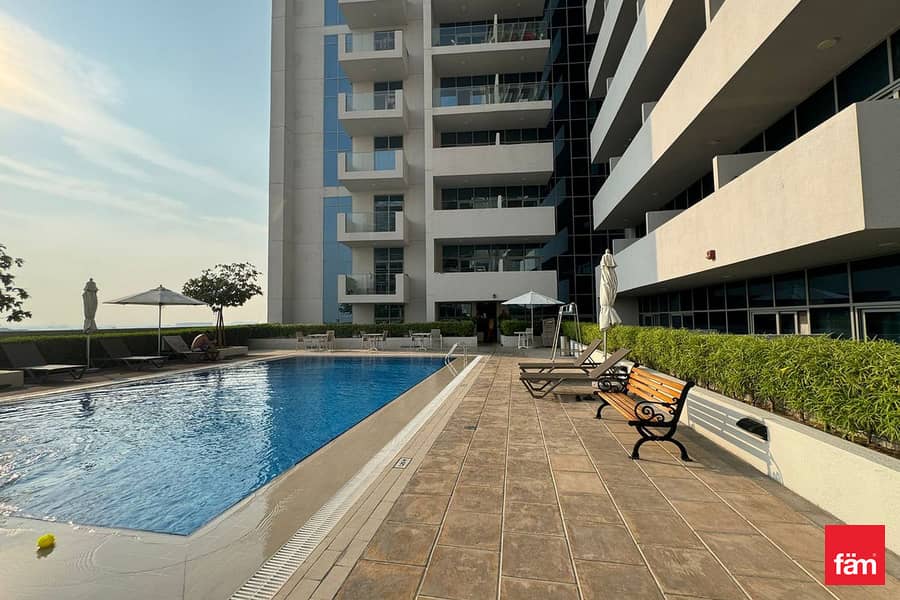 Furnished Studio | Near Metro | Luxury Facilities - Image 6