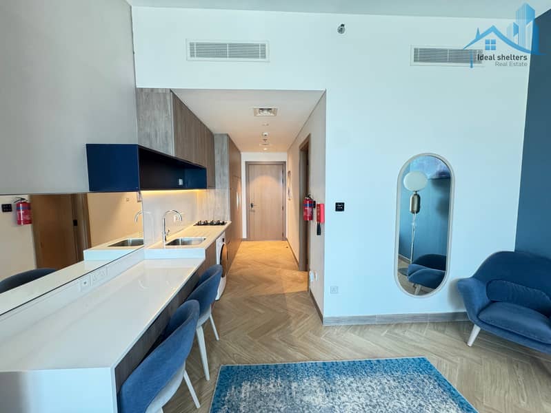 Elegant Studio Furnished All Bills Included