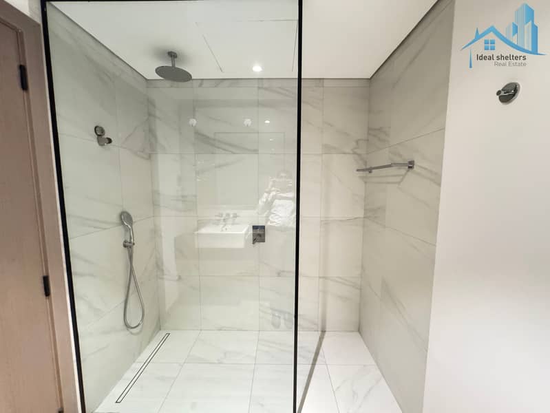 Elegant Studio Furnished All Bills Included - Image 8