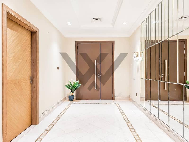 4BR|Exquisite Upgraded Beach front|Private Pool