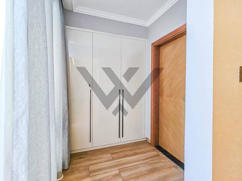 4BR|Exquisite Upgraded Beach front|Private Pool - Image 12