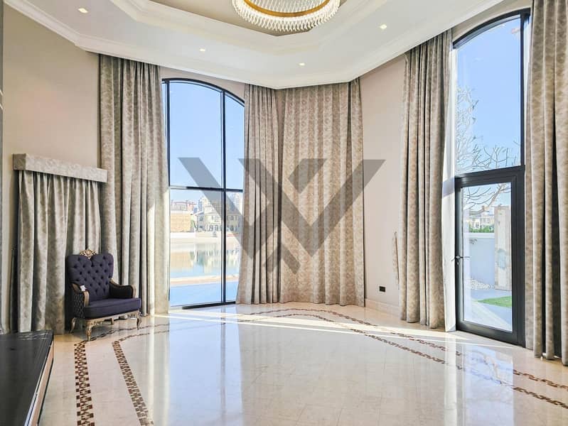 4BR|Exquisite Upgraded Beach front|Private Pool - Image 13