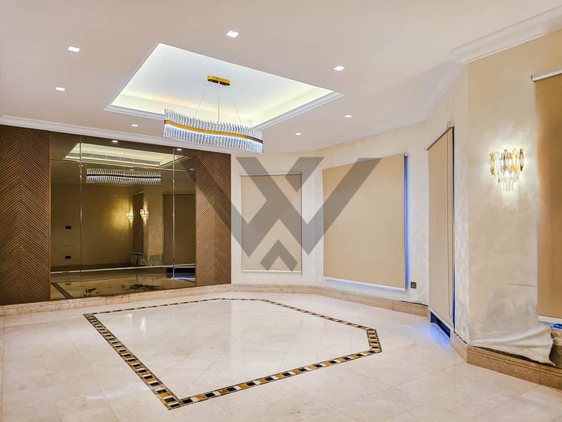 4BR|Exquisite Upgraded Beach front|Private Pool - Image 16