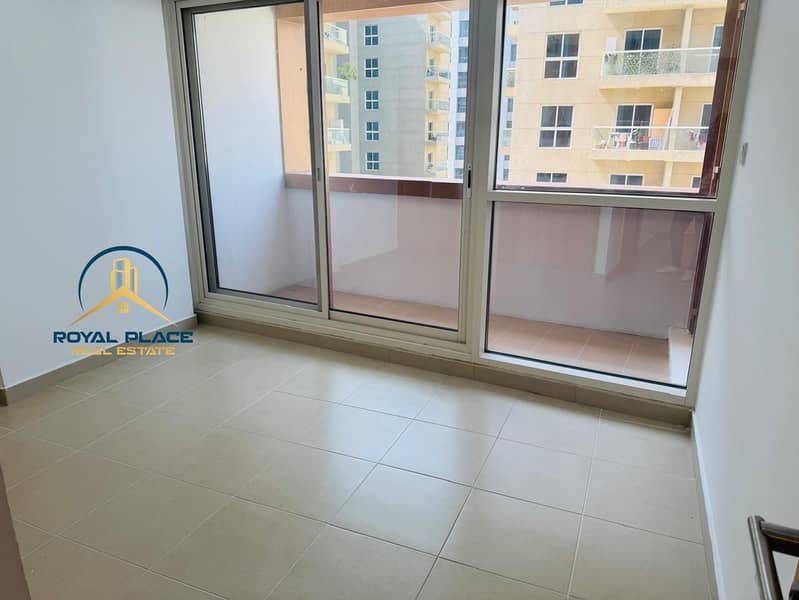 Front of Mall 1BHK ASB Tower, Dubai Silicon - Image 8