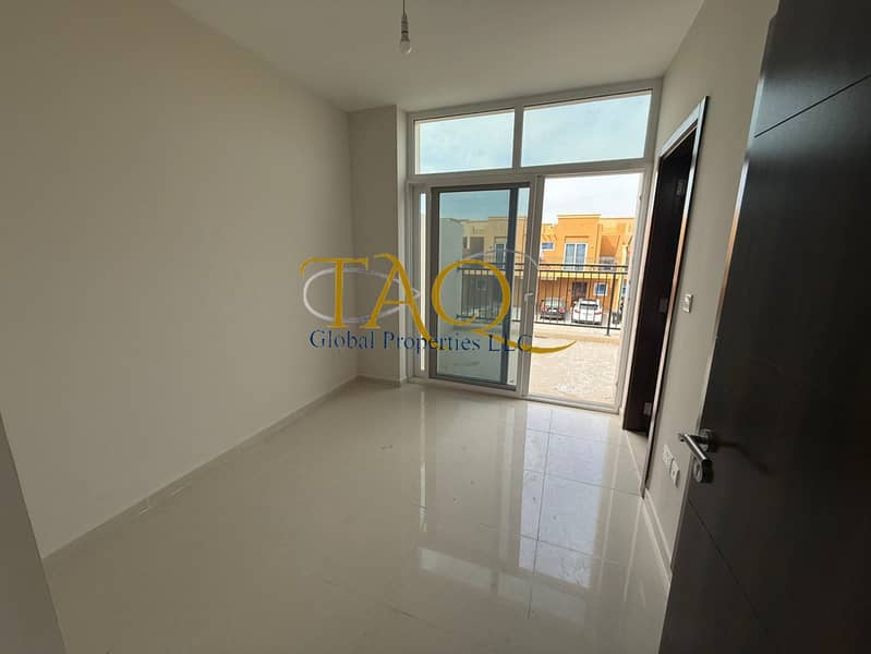 BRAND NEW 4BR | POOL VIEW | UN-FURNISHED | - Image 14