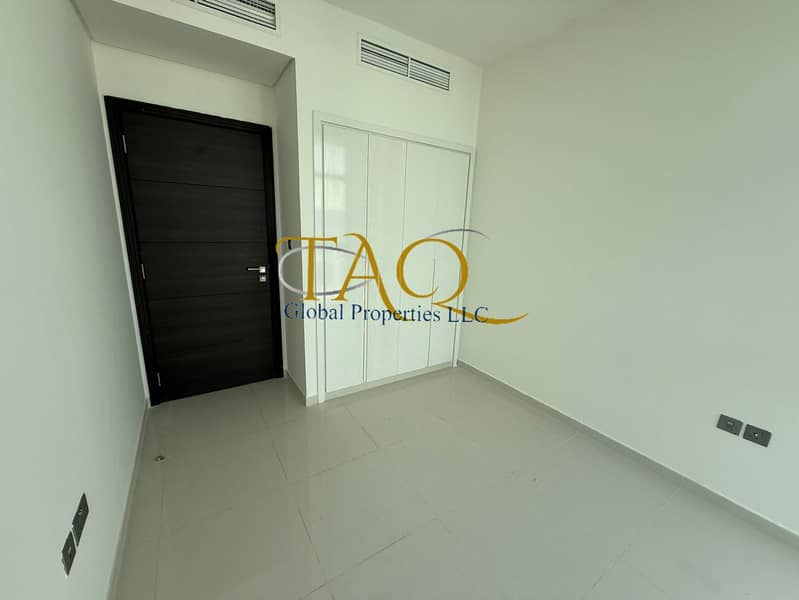 ELEGANT 3BR CORNER | UN-FURNISHED | BACK TO BACK | - Image 7