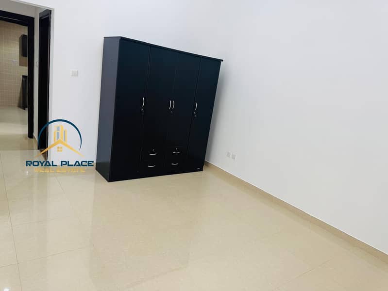 Spacious & Modern Apartments in Al Manal Residence - Image 6