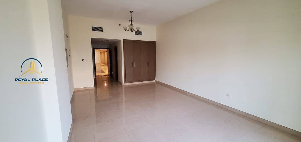 Spacious Studio | Prime Location | Dubai Land