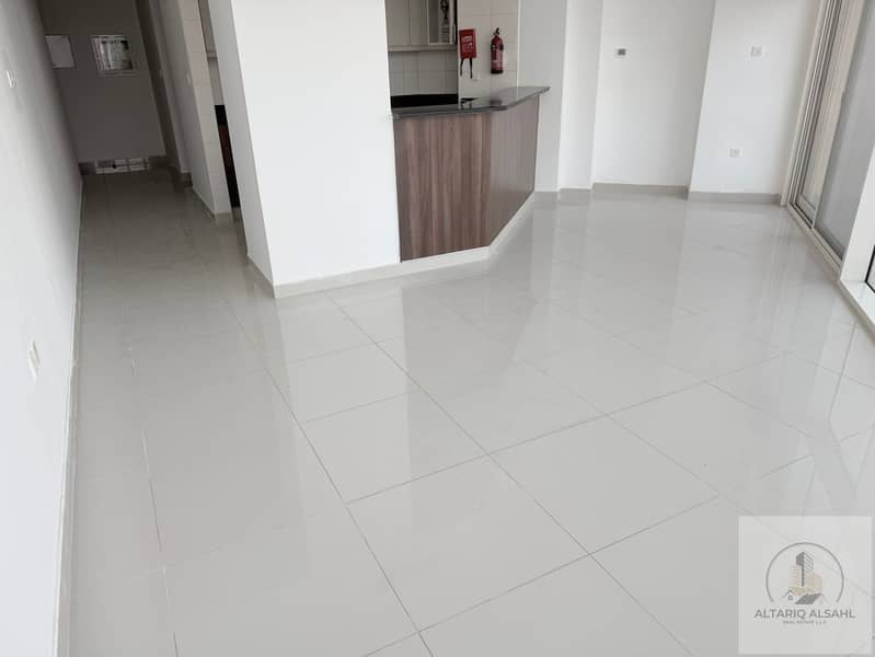 Amazing View | Good Layout | Ready to Move - Image 6