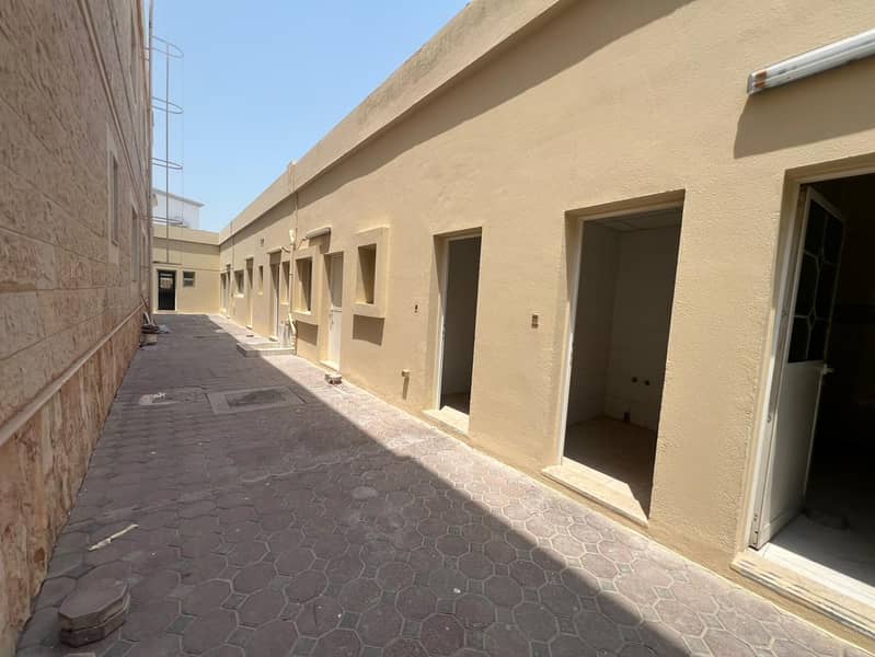 READY TO MOVE MODERN 7BR | POOL MAIDS DRIVER ROOM