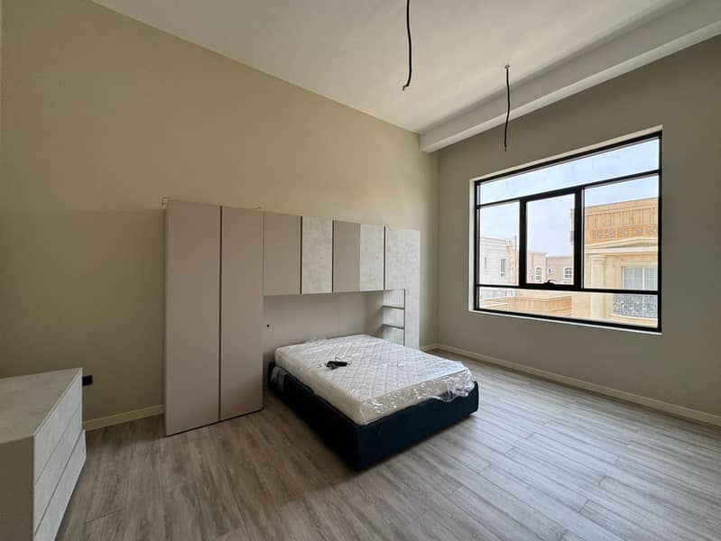 Brand New |5BR Modern Villa | Garden - Image 14