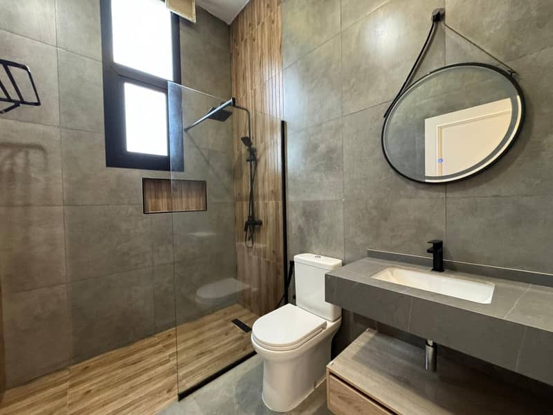 Brand New |5BR Modern Villa | Garden - Image 24