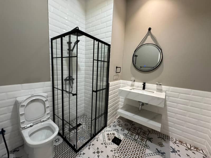 Brand New |5BR Modern Villa | Garden - Image 27