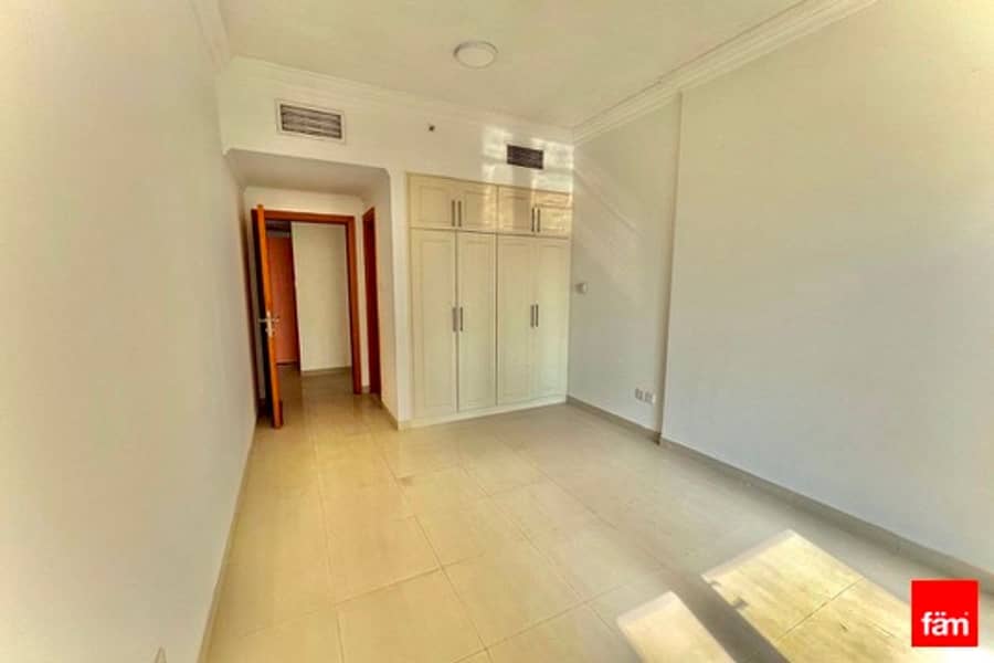 Spacious | Partial Sea Views | Perfect For Duo - Image 8