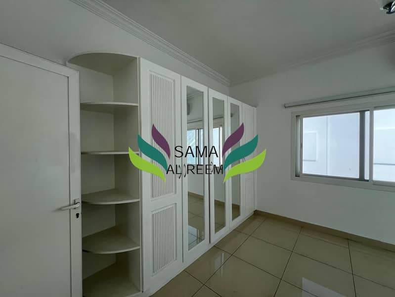 Independent Villa | 4 Bed +Maid | Garden | Near Canal - Image 12