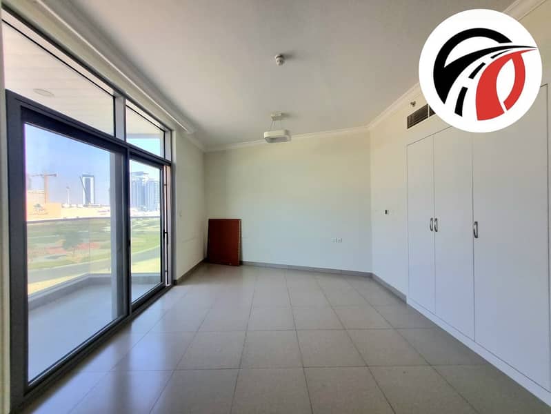 Spacious 1bhk with fitted stove and wardrobe/ luxury amenities/ arjan