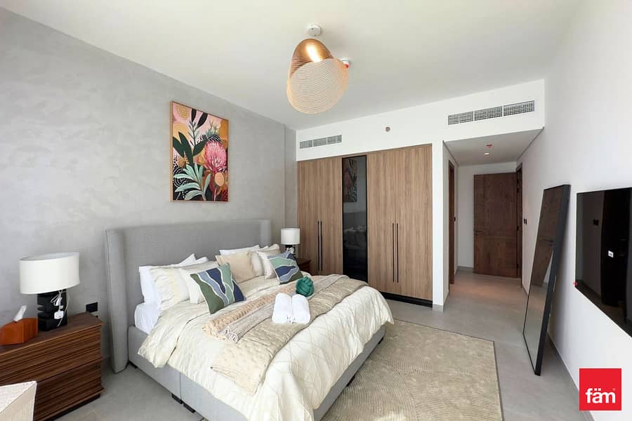 Top Quality Fittings | Vastu Unit | Negotiable - Image 14