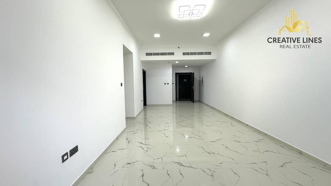 NO Commission | SPACIOUS UNIT | YEARLY LEASE