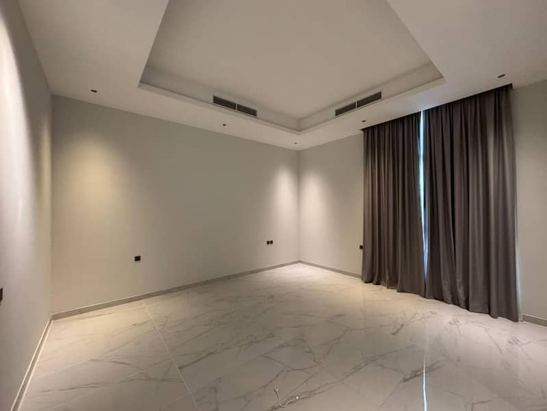 Luxurious 6BR | Modern |Maid Room - Image 13