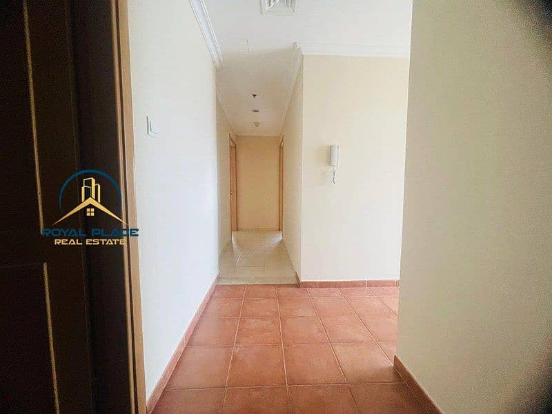 Unfurnished | Vacant | Water View | Near to Metro - Image 14