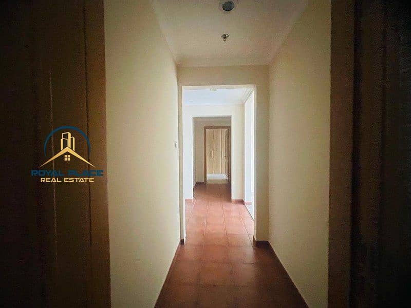 Unfurnished | Vacant | Water View | Near to Metro - Image 15