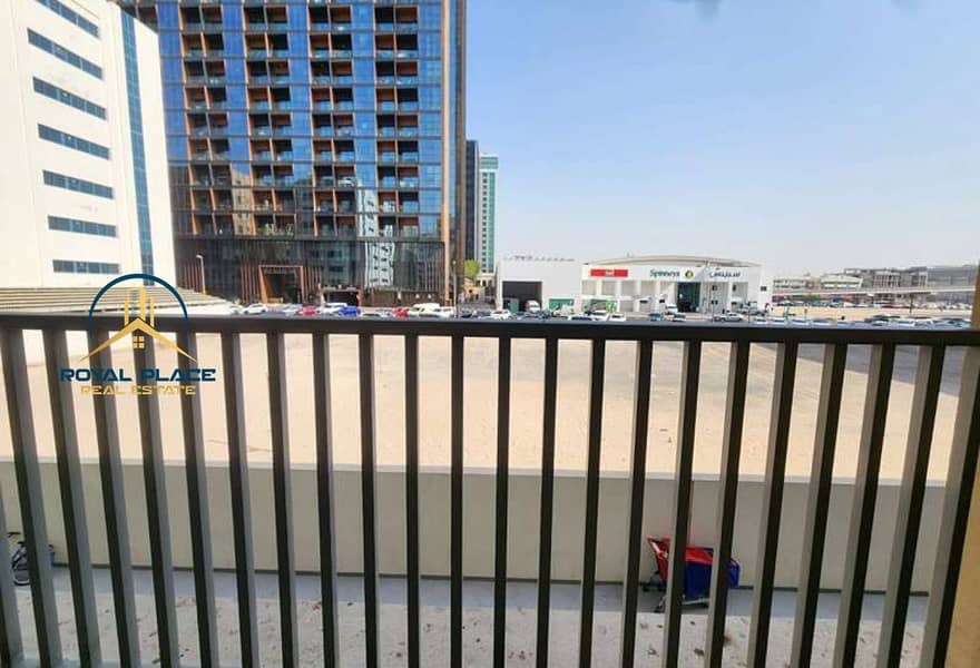 Ready to Move | Spacious | Prime Location