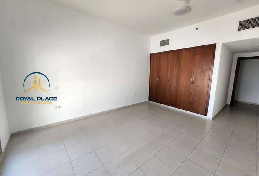 Ready to Move | Spacious | Prime Location