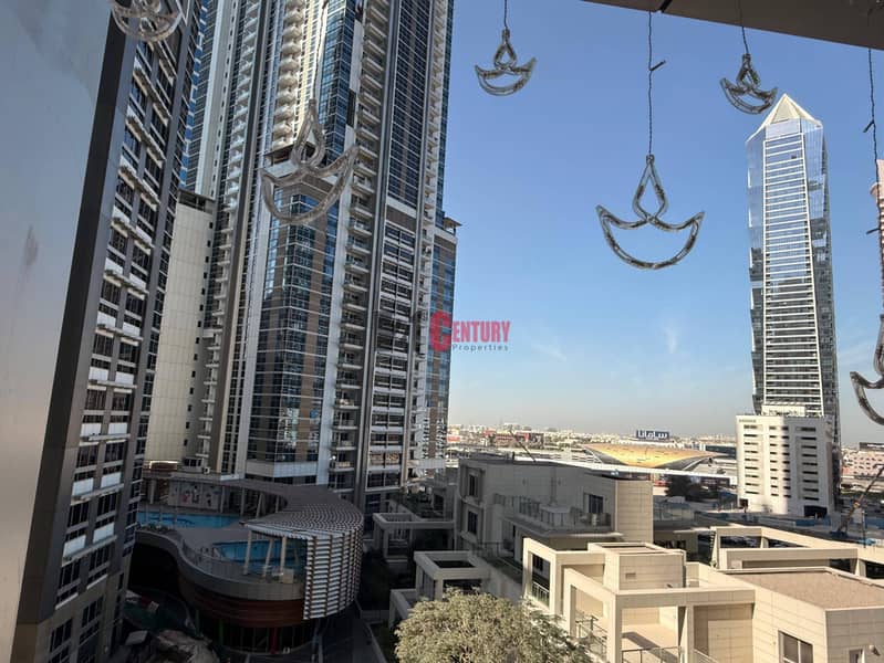 Unfurnished ! 1BR ! Courtyard View - Image 8