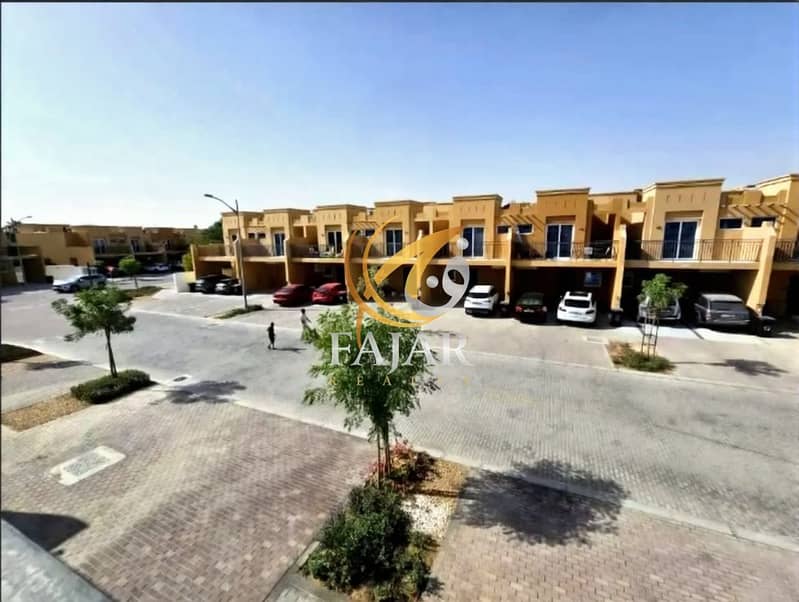 Spacious unit |Luxury Living | Single Row