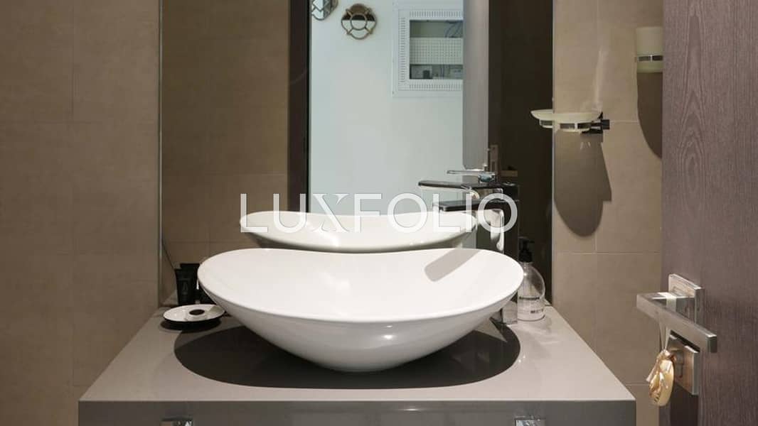 Upgraded | Canal View | High Floor - Image 17