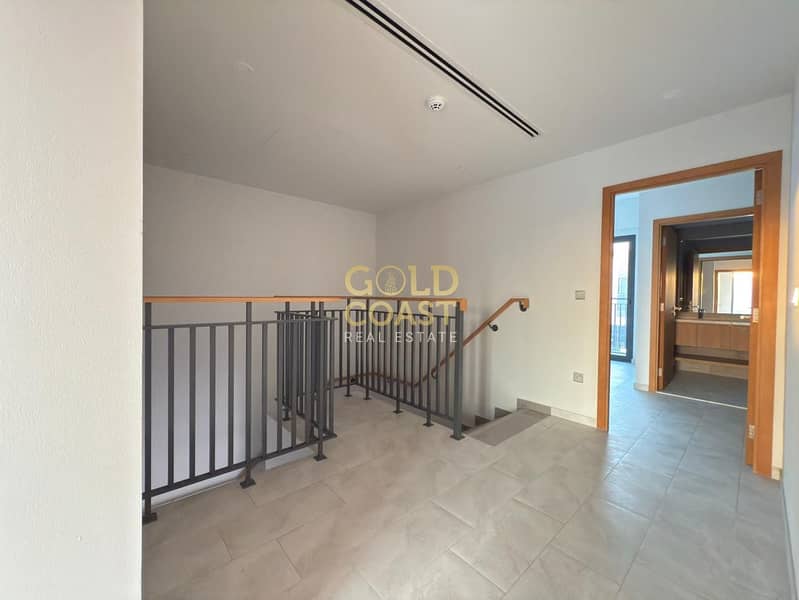 4 BR + Maids Villa | La Rosa 4 | Best Community | Perfect Rental Deal | Spacious and Modern - Image 17