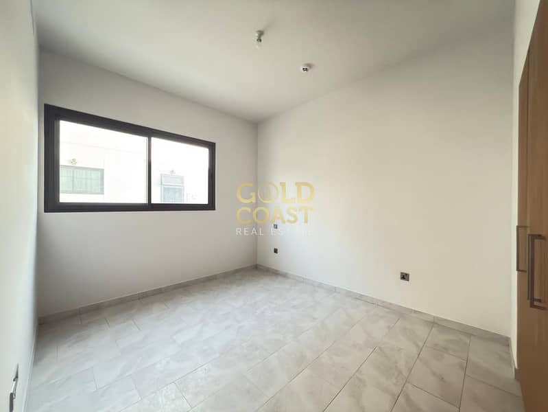 4 BR + Maids Villa | La Rosa 4 | Best Community | Perfect Rental Deal | Spacious and Modern - Image 20