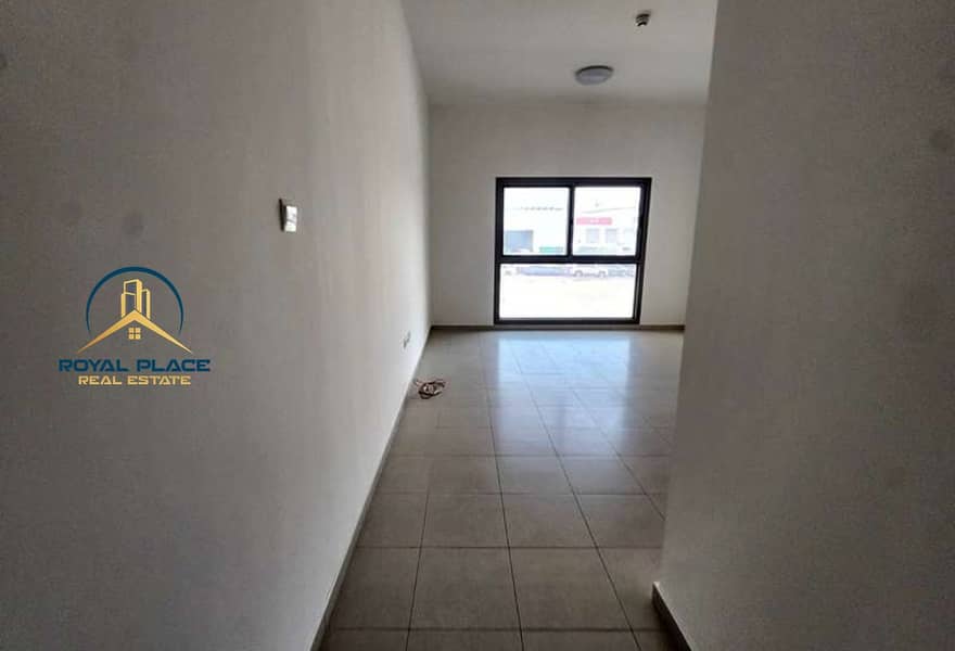 Prime Location | Walking Distance to Metro - Image 8