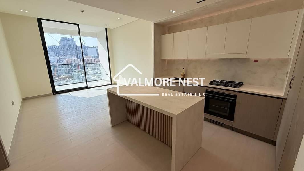 Bright & Spacious I Ready to move I Prime location