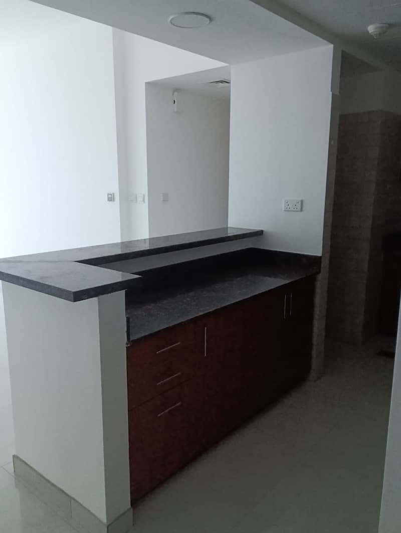 2BEDROOM | SPACIOUS LAYOUT | PODIUM FLOOR - Image 6